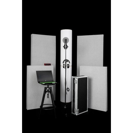 STUDIO W WALIZCE – TREATED ROOM